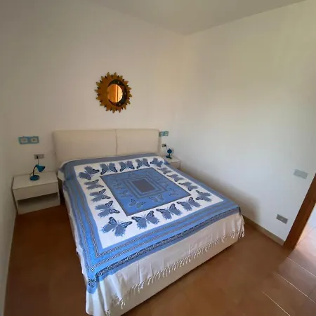 A Due Passi Dalla Spiaggia La Cinta Apartment San Teodoro (Sardinia)